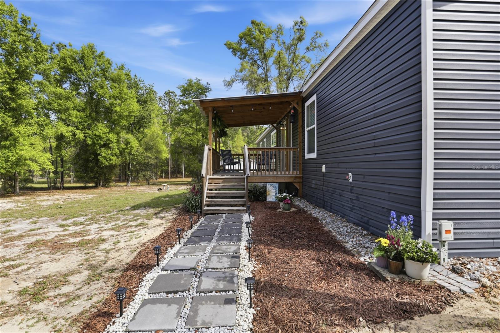 Image 27 of 42 For 11731 106th Court