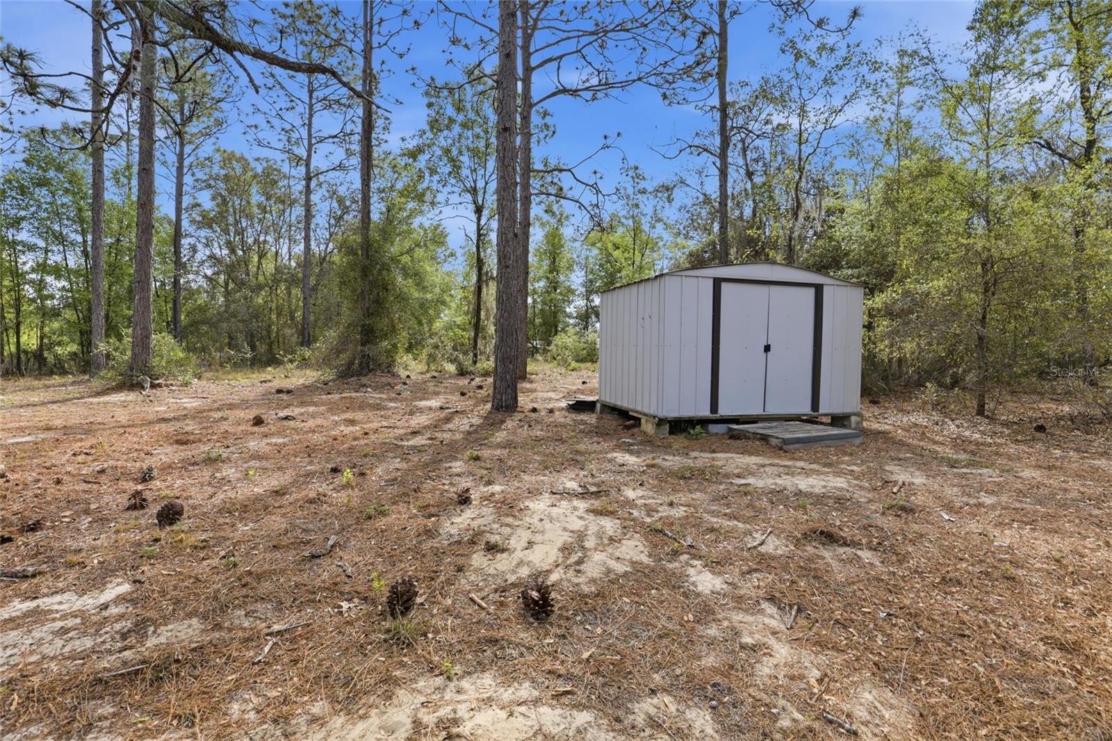 Image 30 of 42 For 11731 106th Court