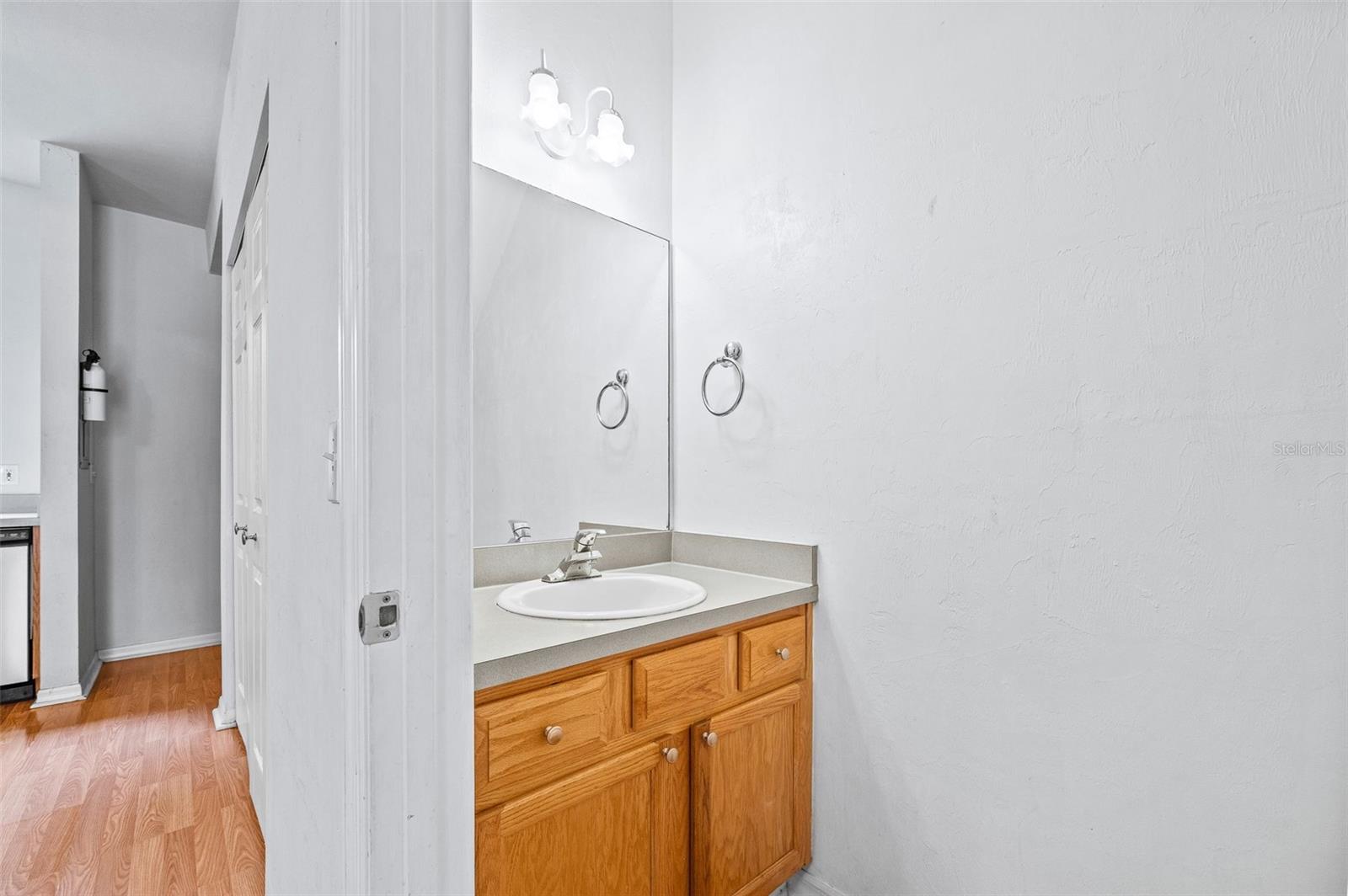 Image 16 of 32 For 3970 20th Avenue 903