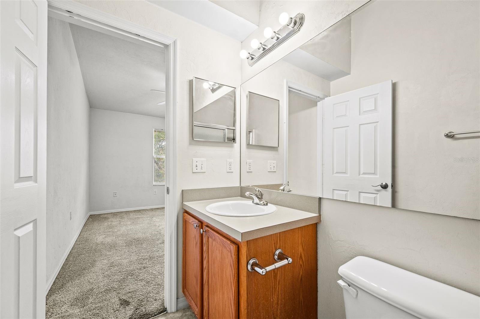 Image 22 of 32 For 3970 20th Avenue 903