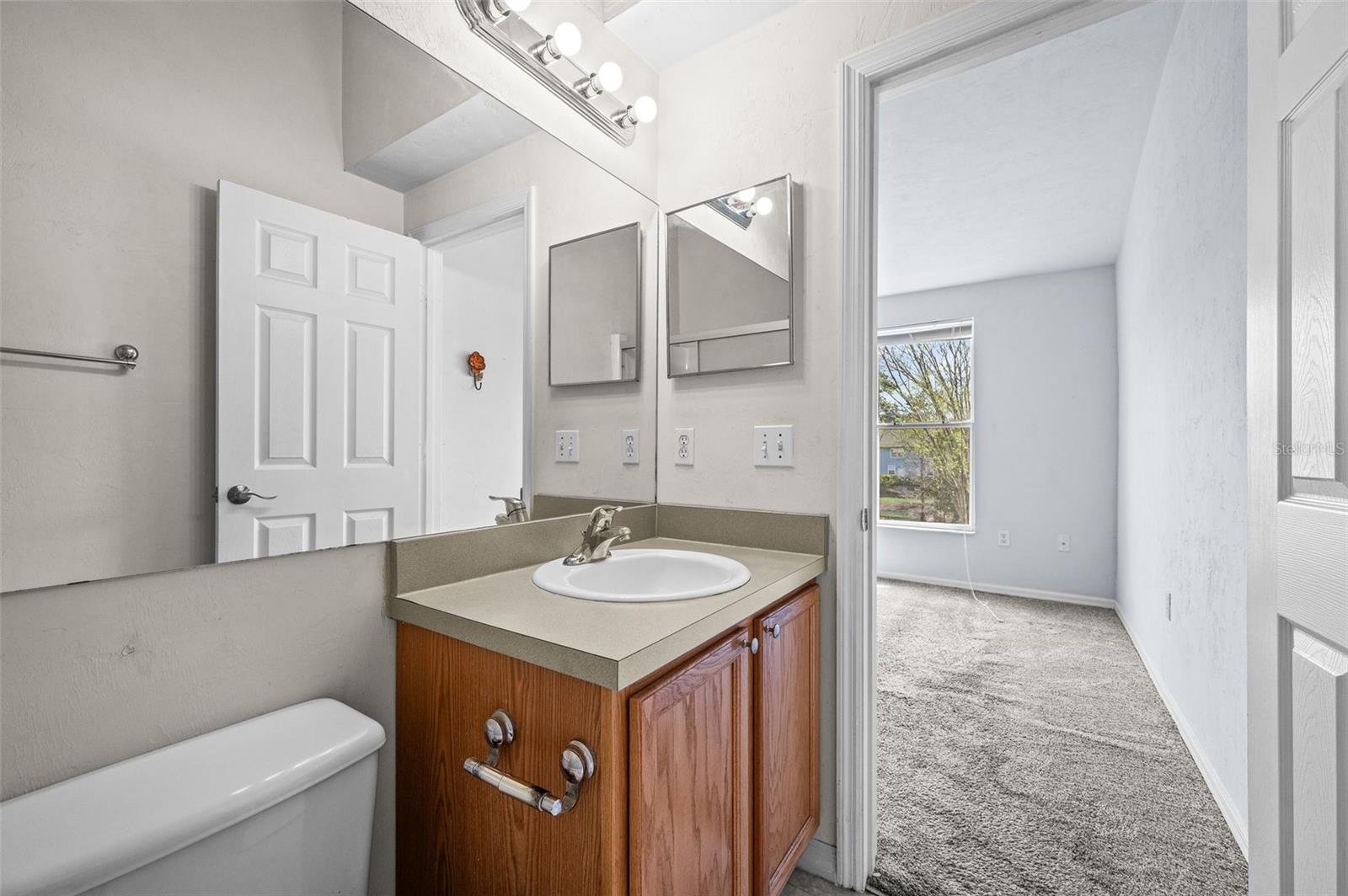 Image 28 of 32 For 3970 20th Avenue 903