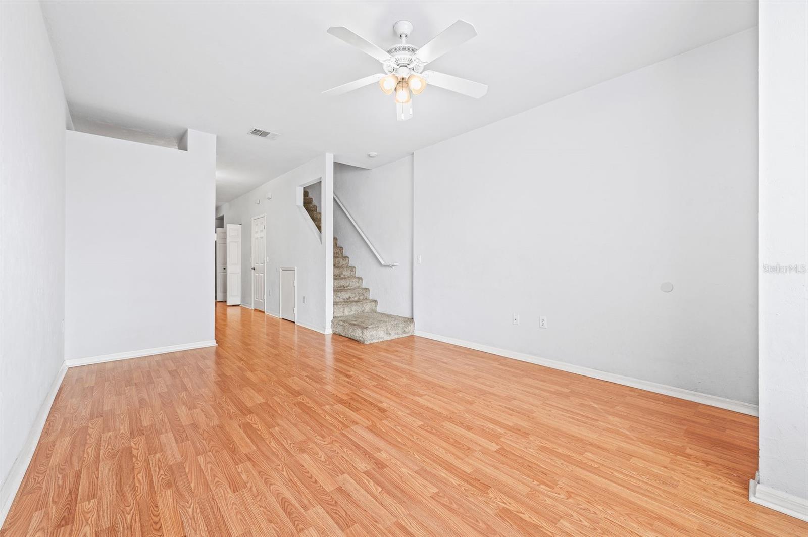 Image 6 of 32 For 3970 20th Avenue 903