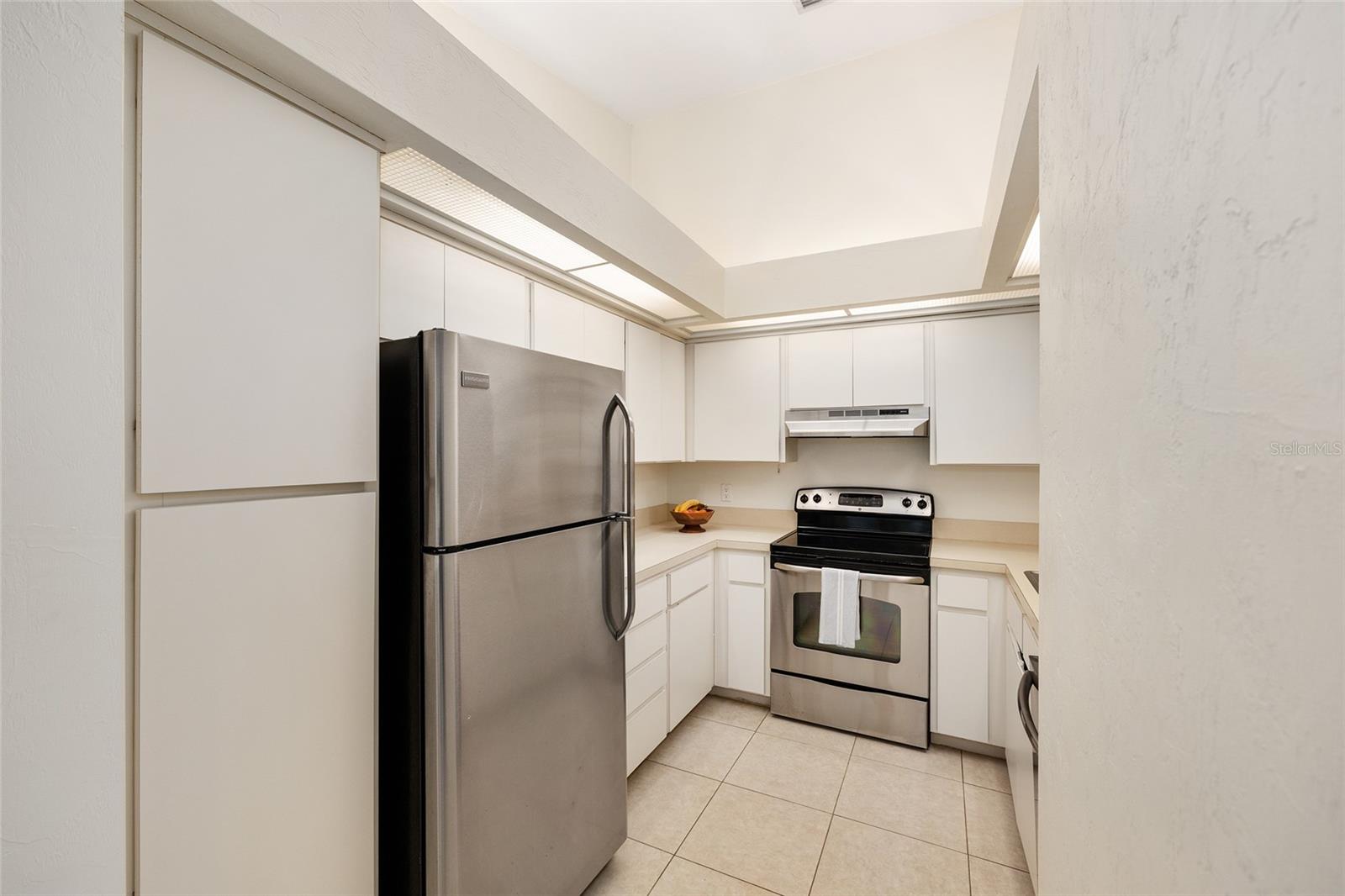 Image 13 of 42 For 3928 23rd Circle