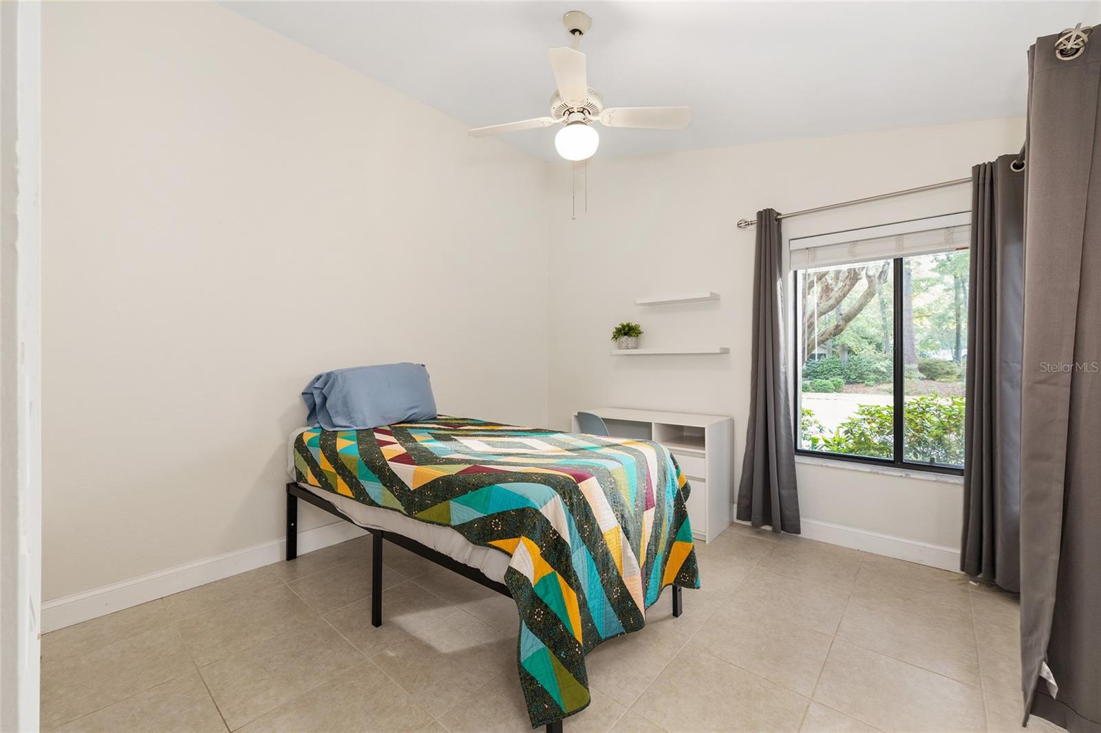 Image 20 of 42 For 3928 23rd Circle