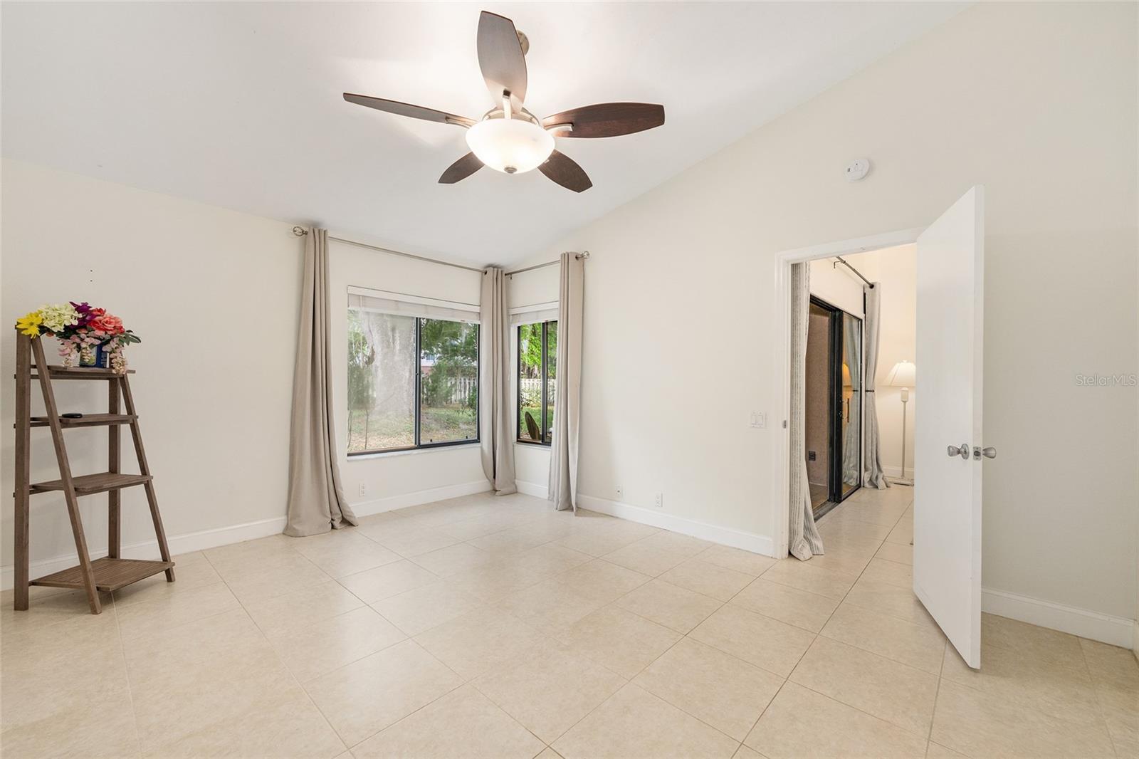 Image 27 of 42 For 3928 23rd Circle