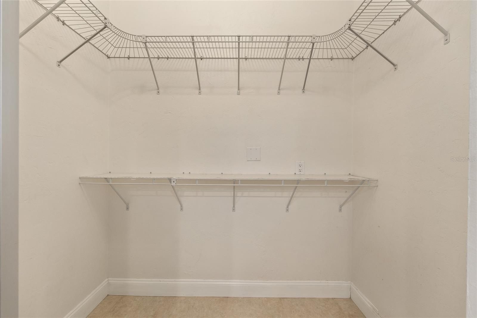 Image 31 of 42 For 3928 23rd Circle