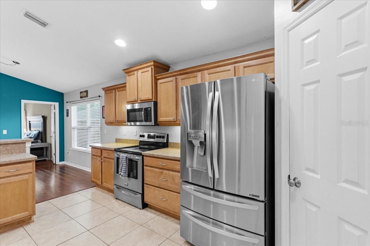 Image 12 of 32 For 934 255th Way