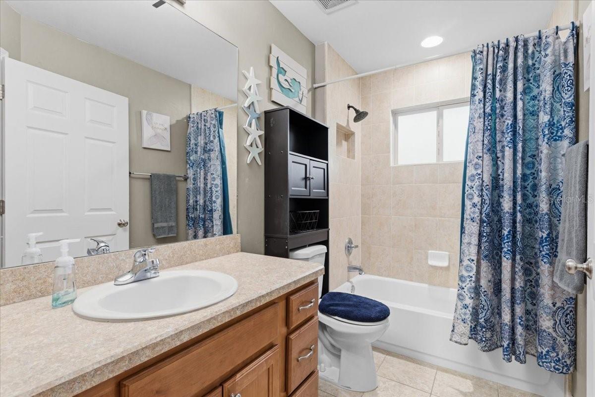 Image 20 of 32 For 934 255th Way