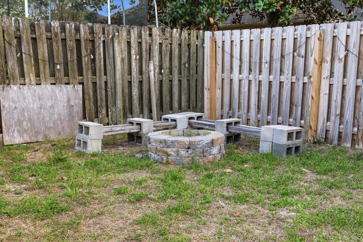 Image 27 of 32 For 934 255th Way