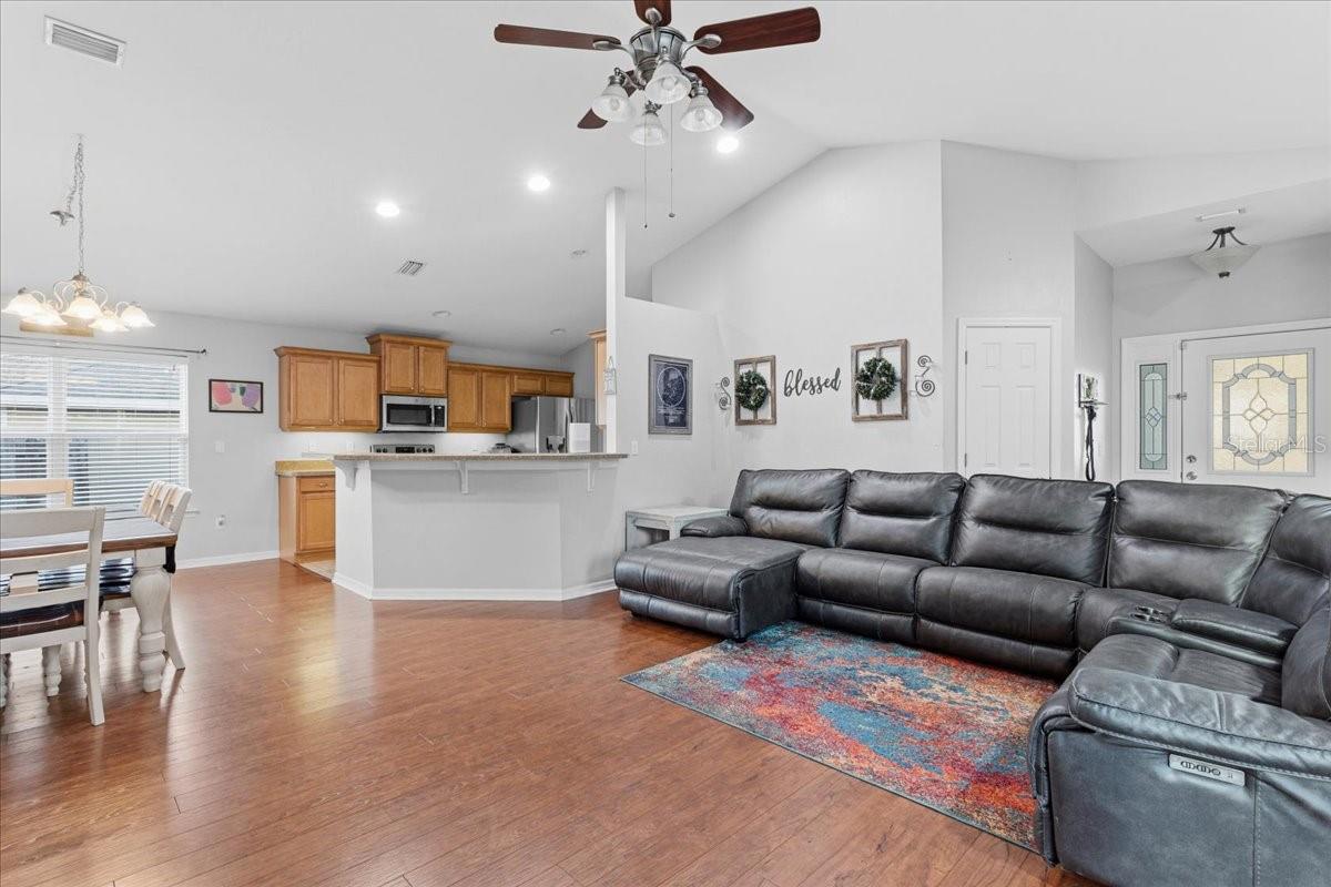 Image 5 of 32 For 934 255th Way