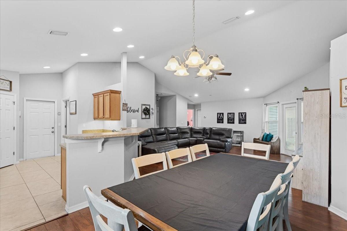 Image 7 of 32 For 934 255th Way