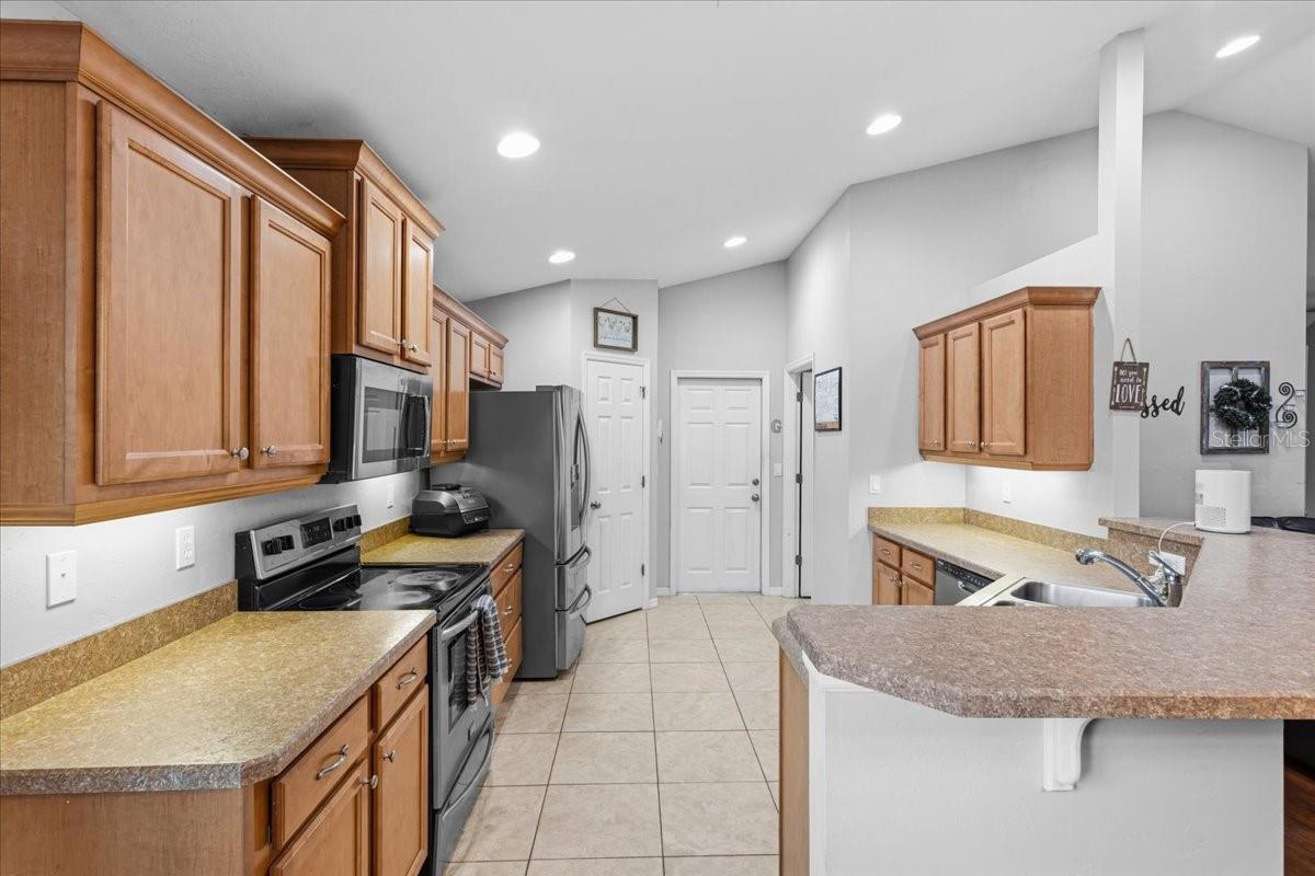 Image 8 of 32 For 934 255th Way