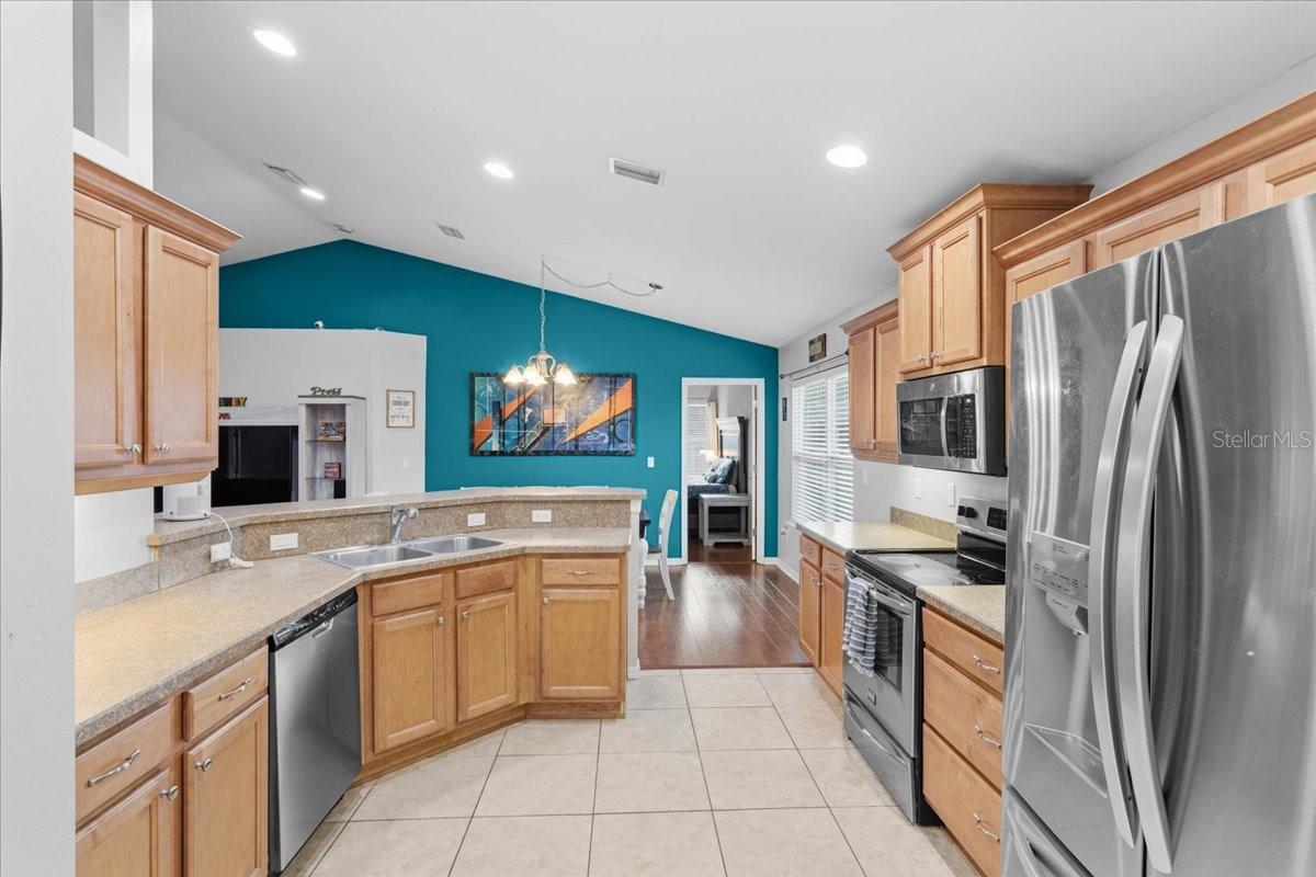 Image 9 of 32 For 934 255th Way