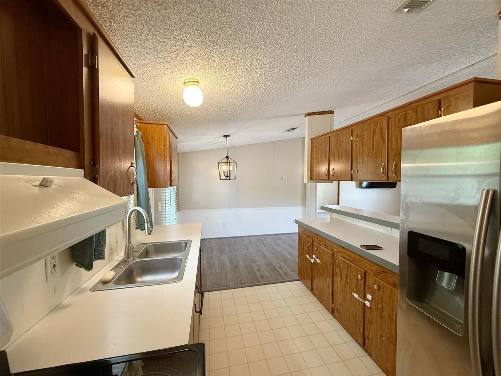 Image 27 of 36 For 6947 80th Place