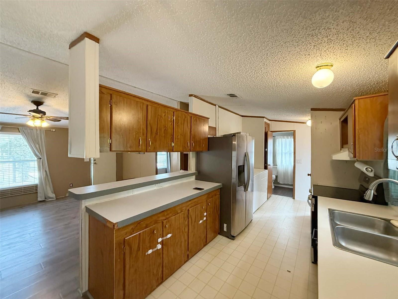 Image 28 of 36 For 6947 80th Place