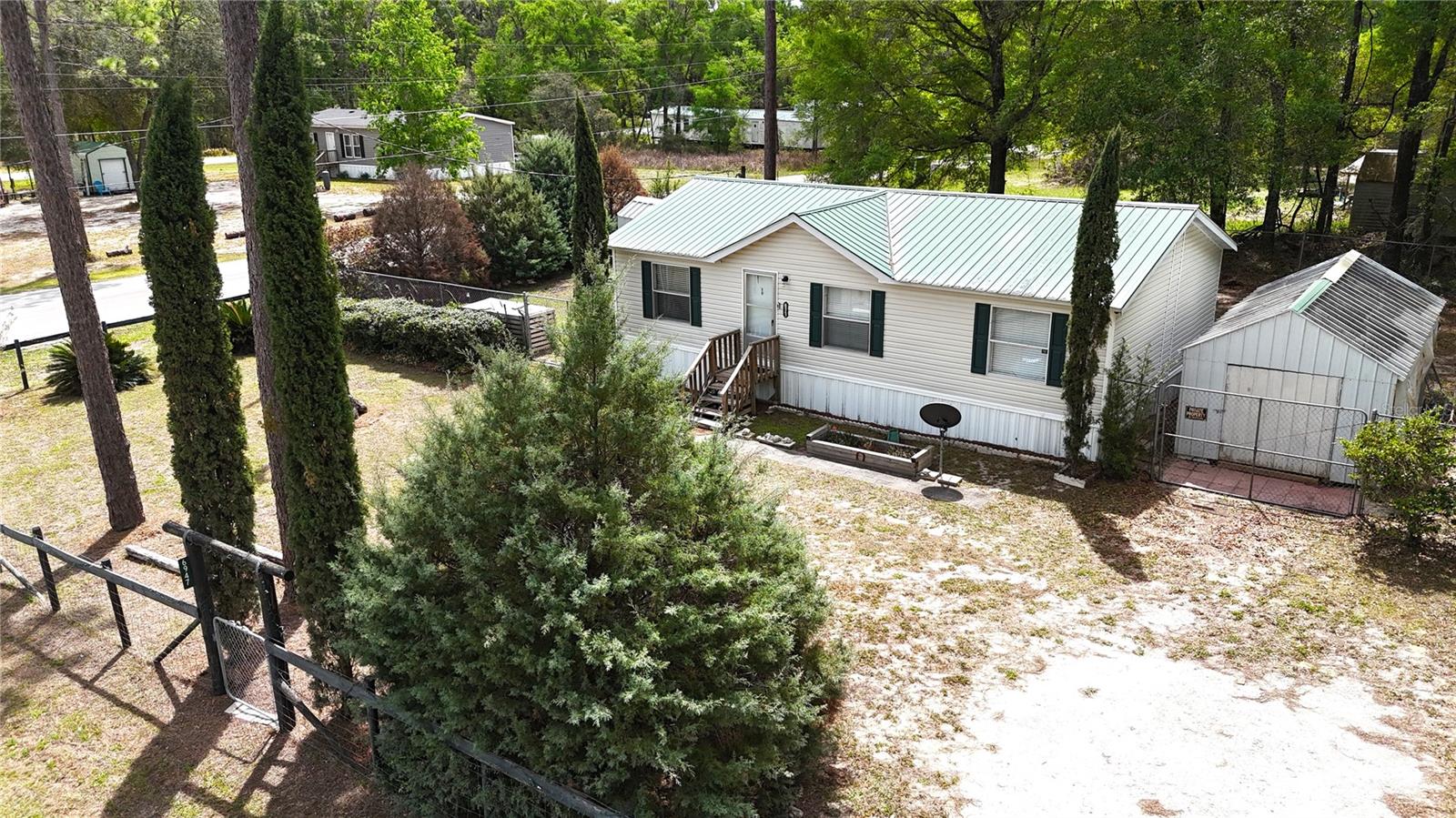 Image 5 of 36 For 6947 80th Place