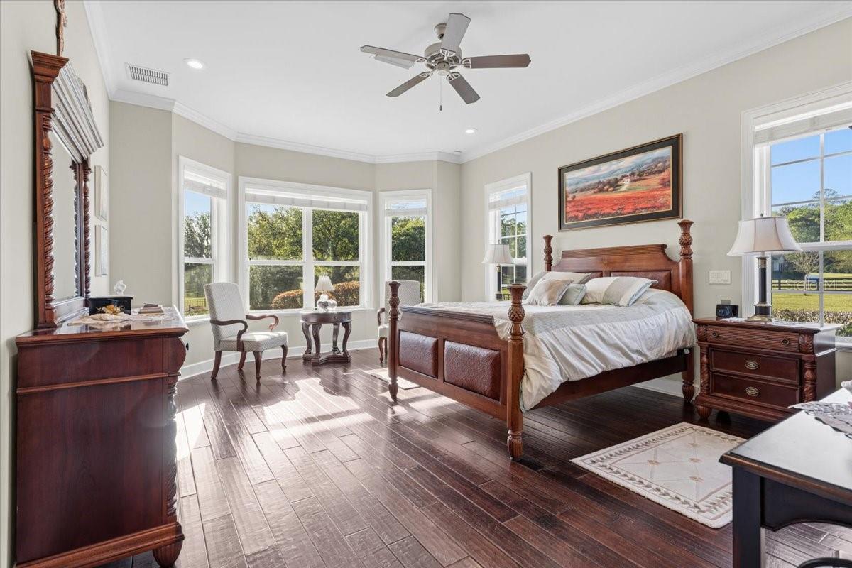 Image 17 of 80 For 10401 153rd Terrace