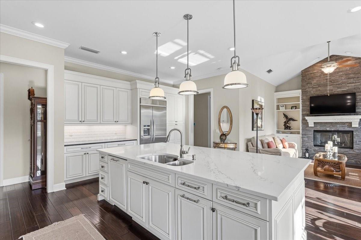 Image 32 of 80 For 10401 153rd Terrace