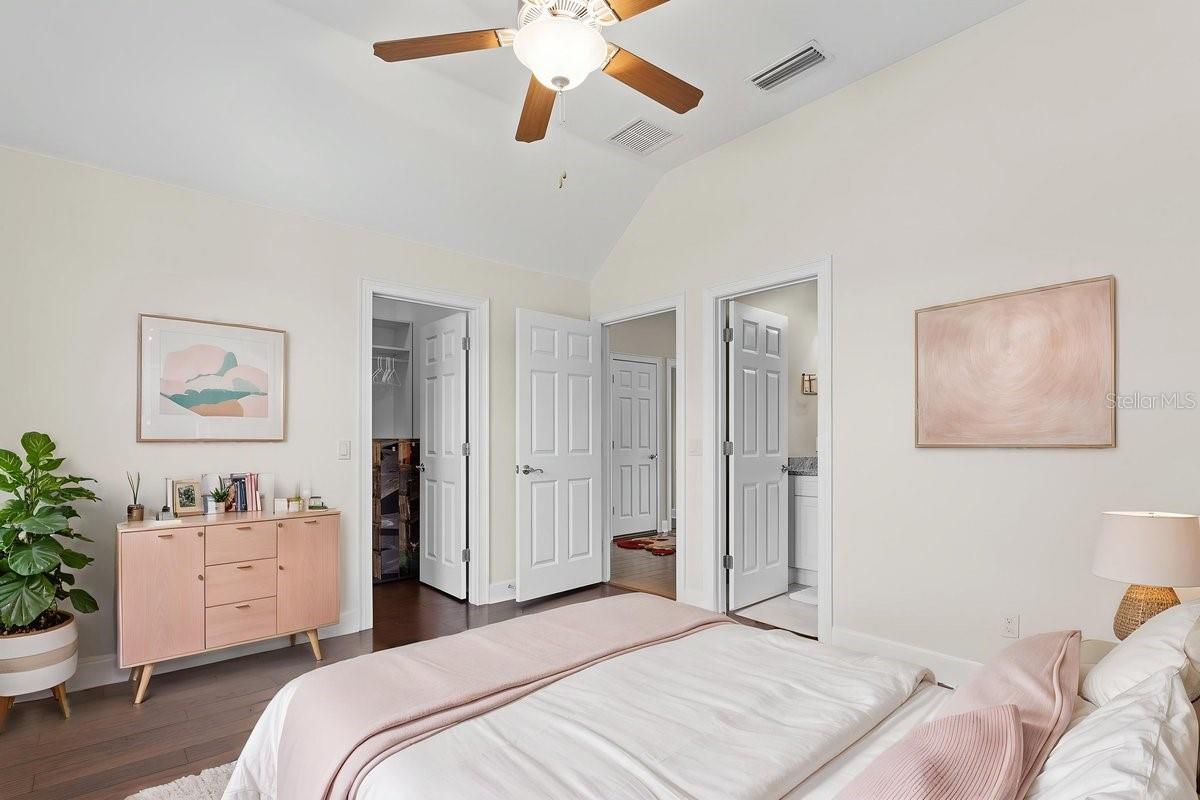 Image 41 of 80 For 10401 153rd Terrace