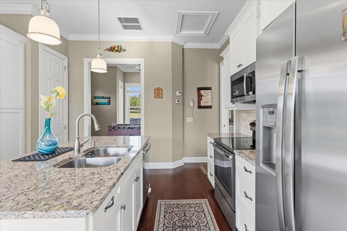 Image 69 of 80 For 10401 153rd Terrace