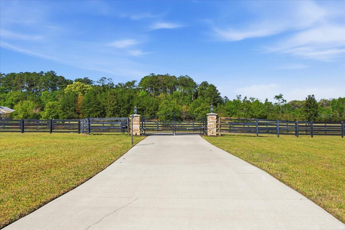 Image 79 of 80 For 10401 153rd Terrace