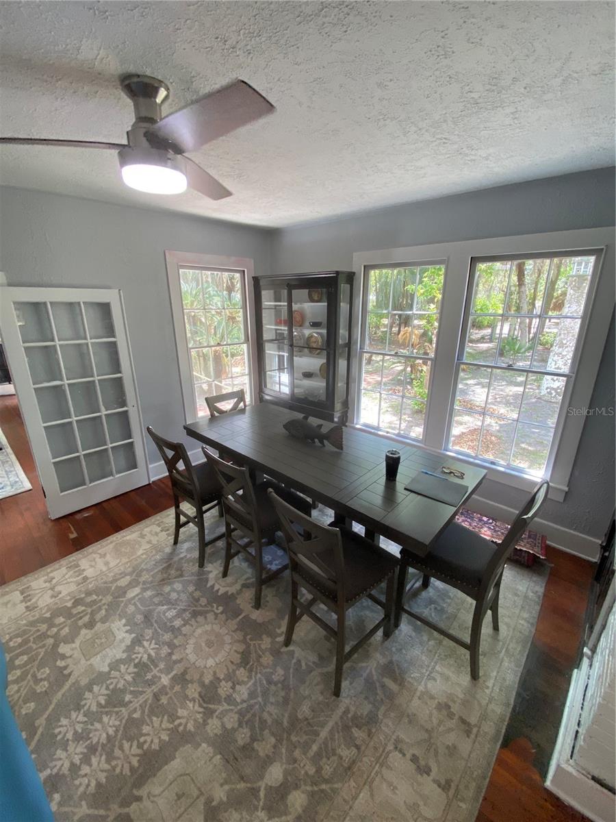 Image 10 of 24 For 6015 Quail Street