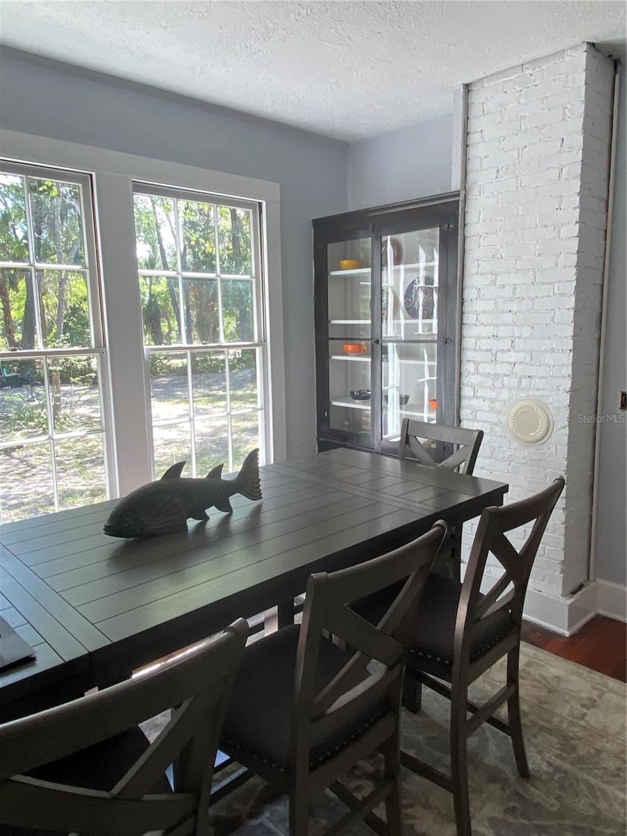 Image 12 of 24 For 6015 Quail Street