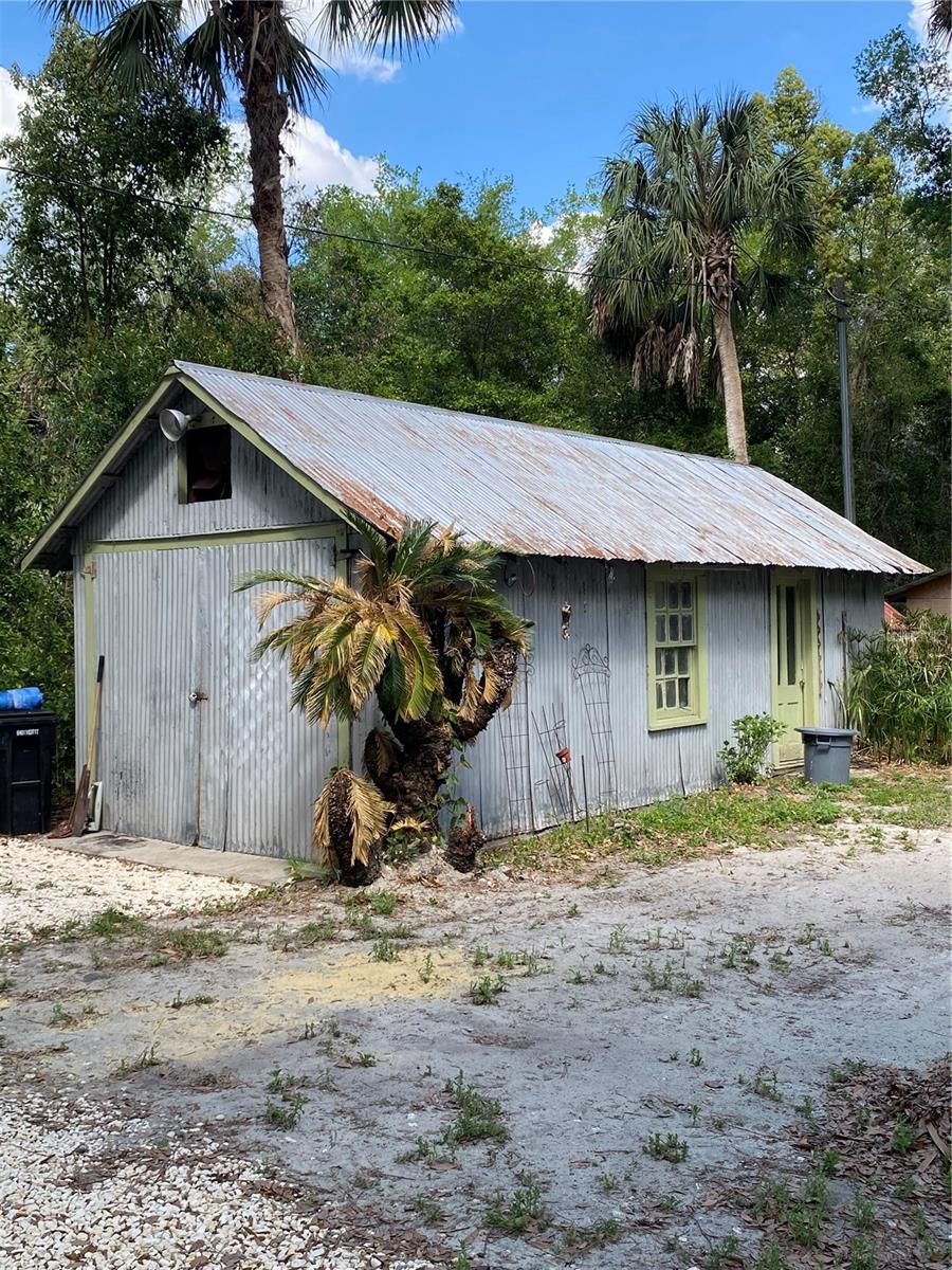 Image 20 of 24 For 6015 Quail Street