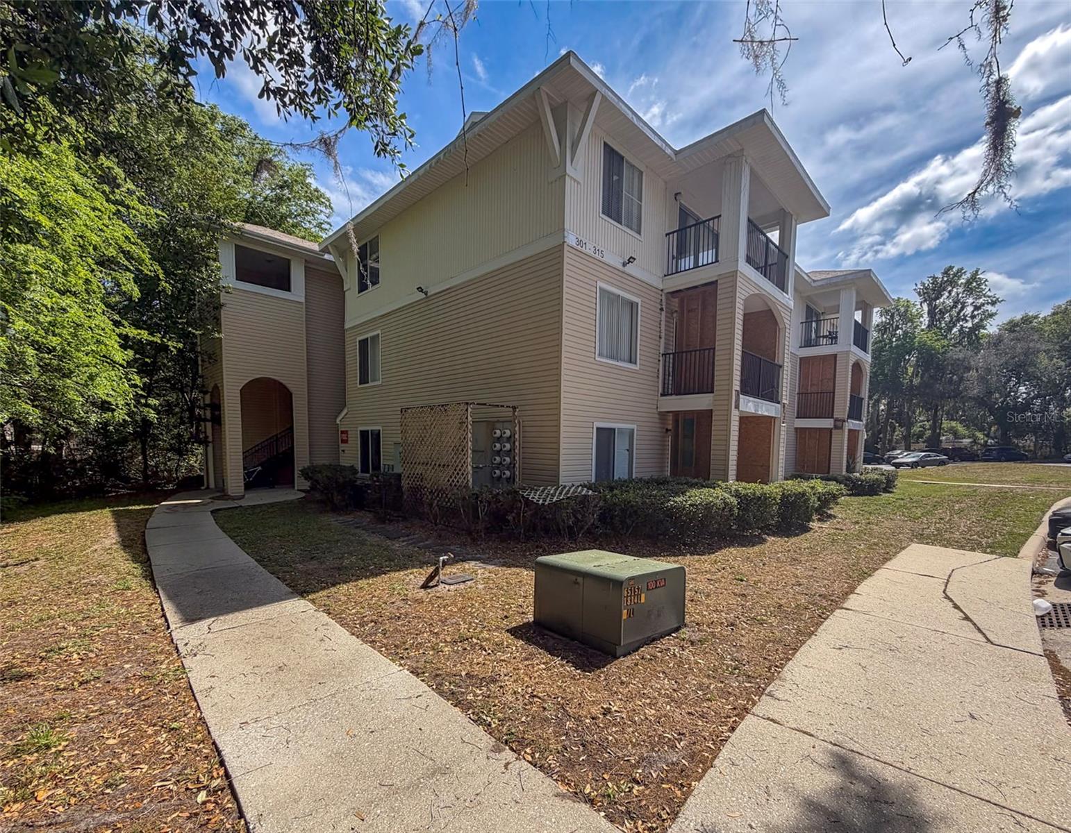 Details for 3921 34th Street 301, GAINESVILLE, FL 32608
