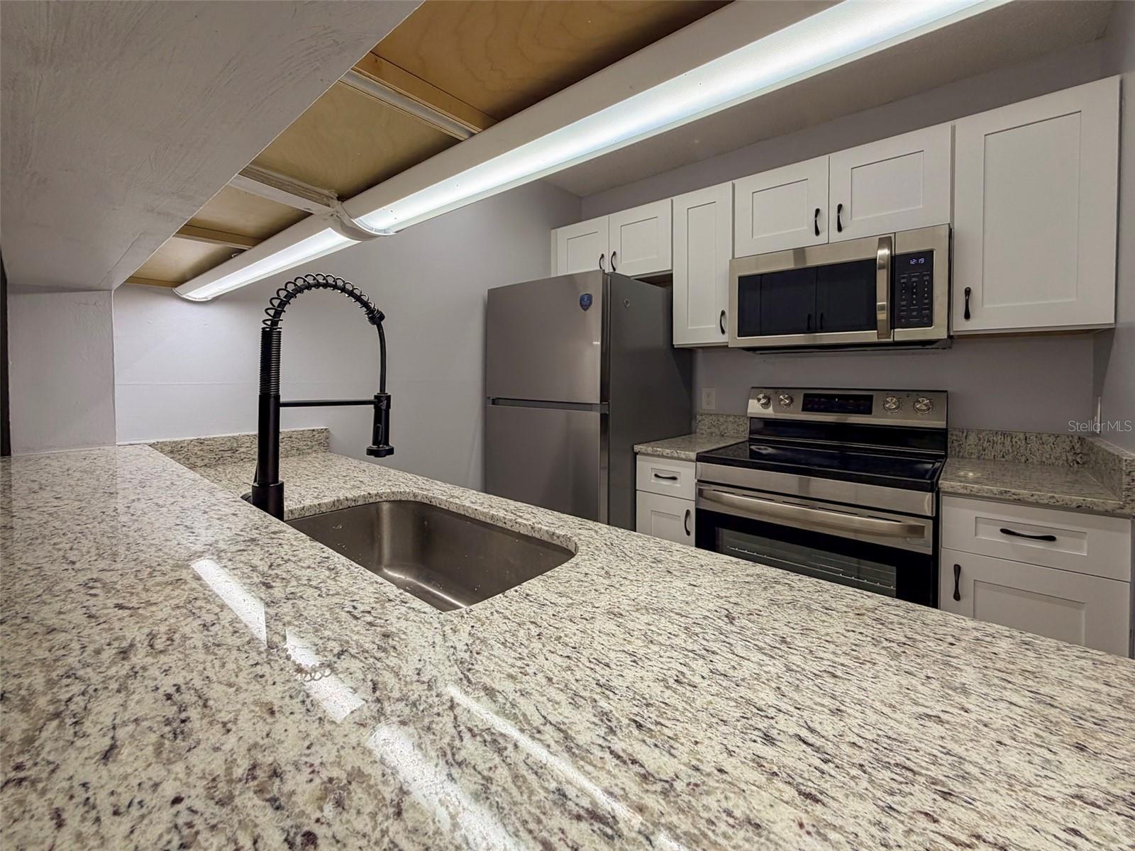 Image 11 of 31 For 3921 34th Street 301