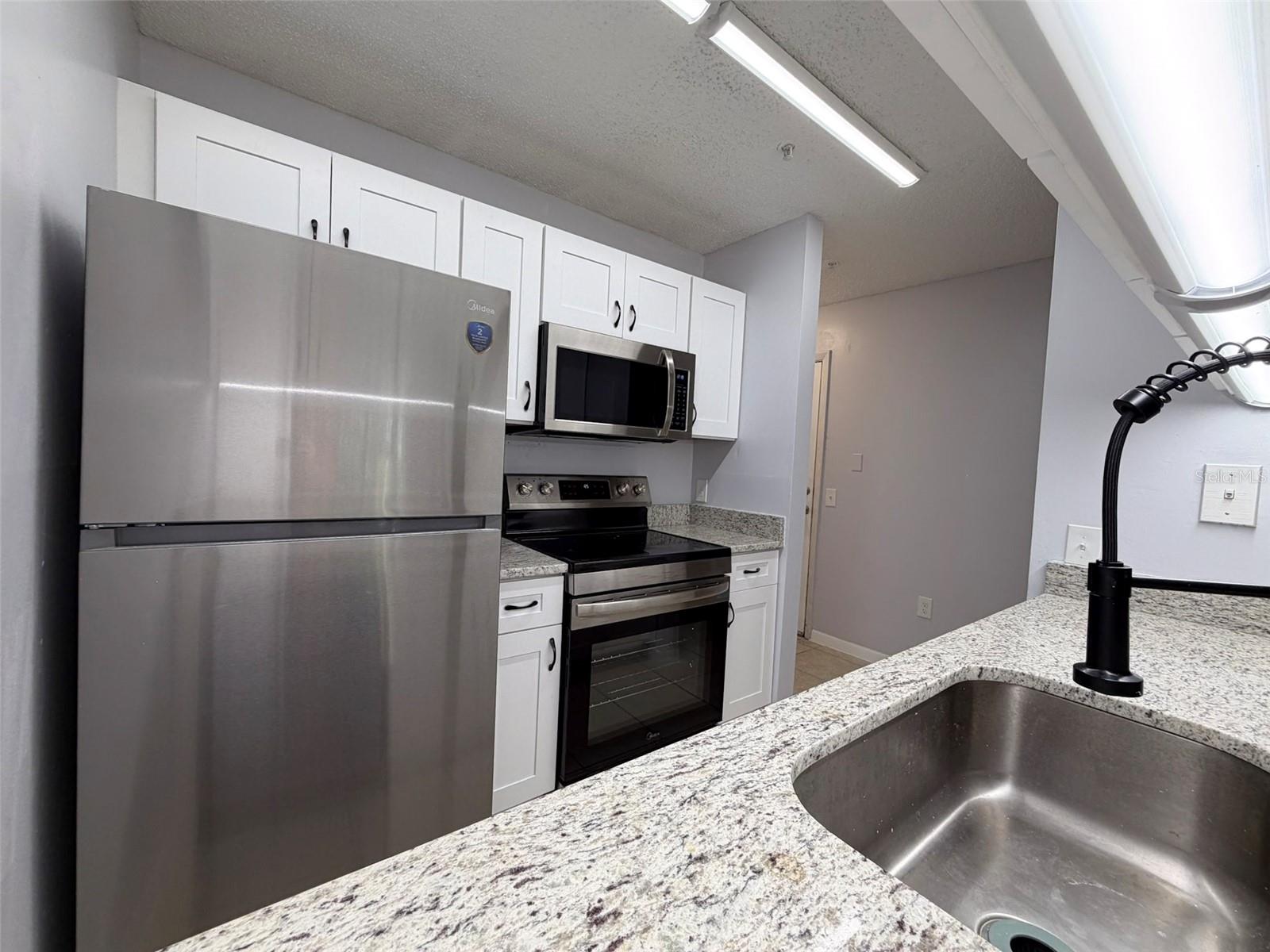 Image 12 of 31 For 3921 34th Street 301