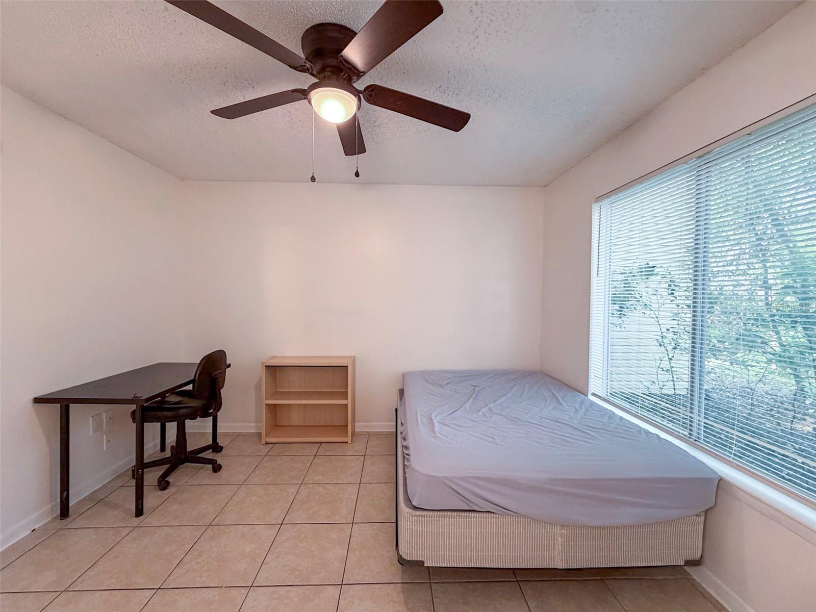 Image 9 of 31 For 3921 34th Street 301