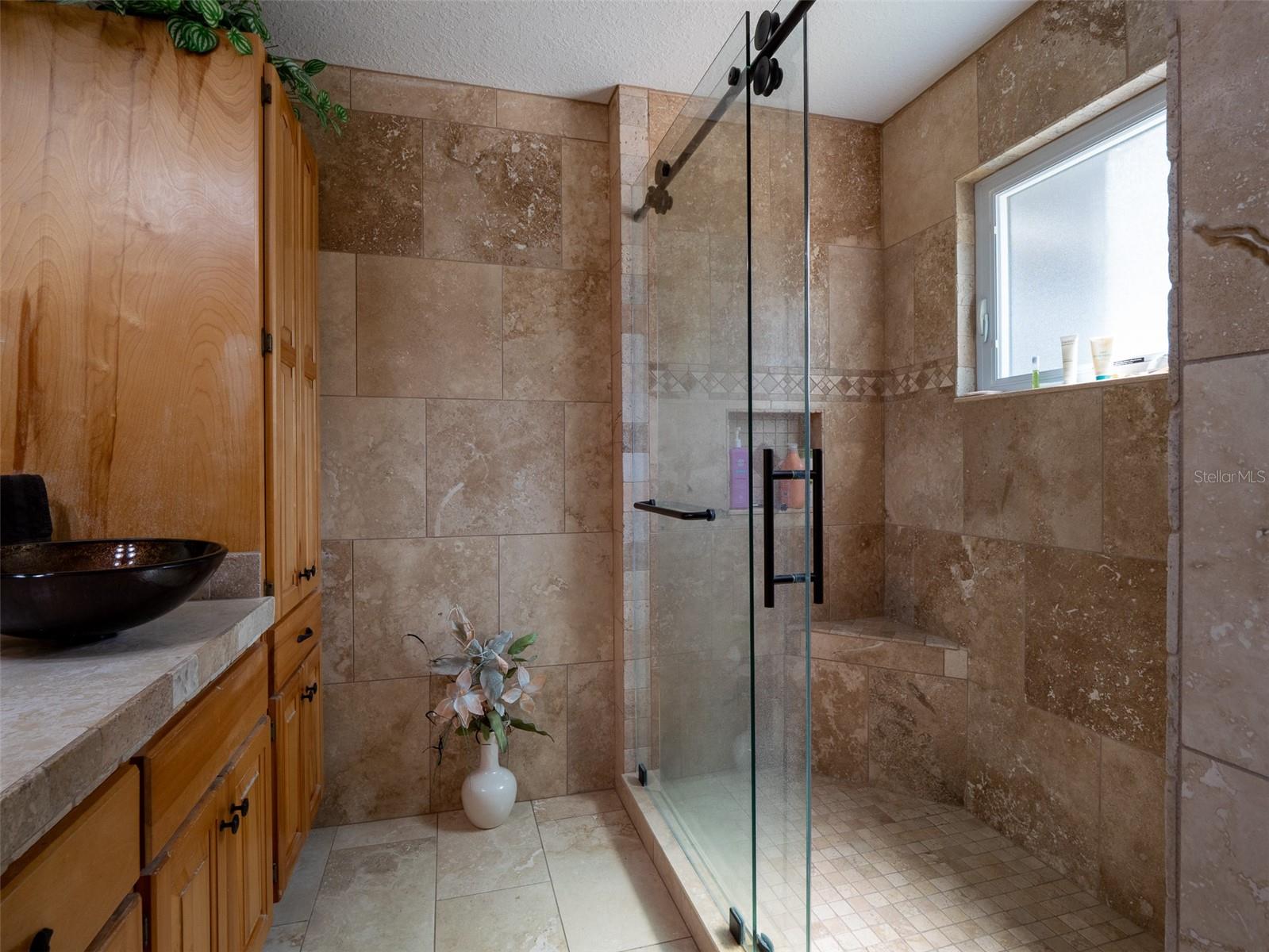 Image 13 of 35 For 5119 Heskett Lane