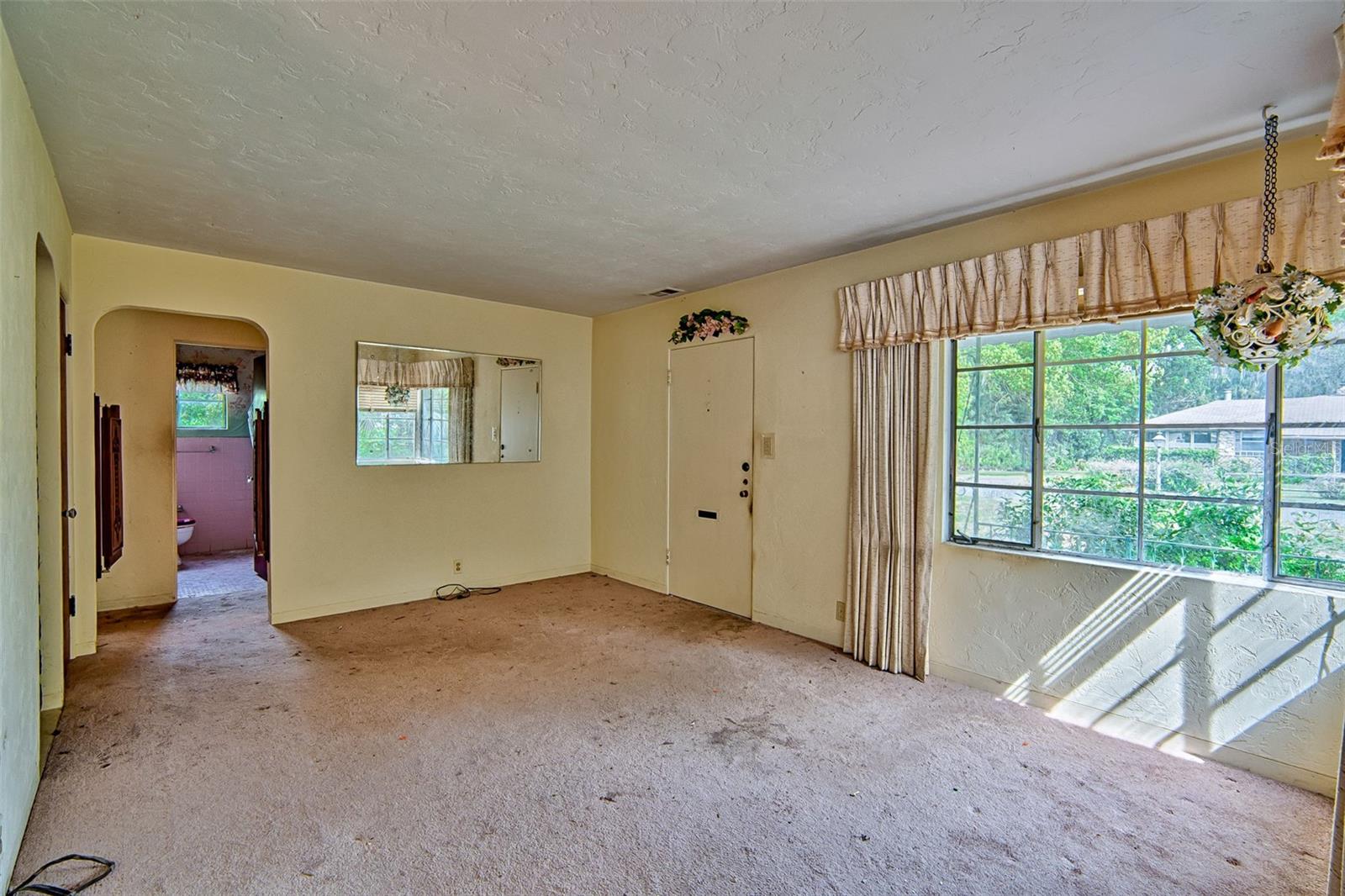 Image 6 of 33 For 948 6th Street