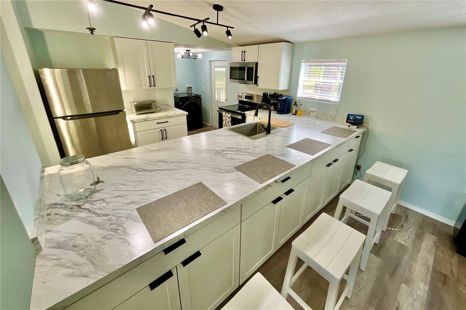 Image 15 of 64 For 175 Whirlwind Loop