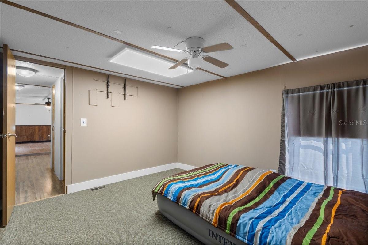 Image 17 of 38 For 3100 20th Street