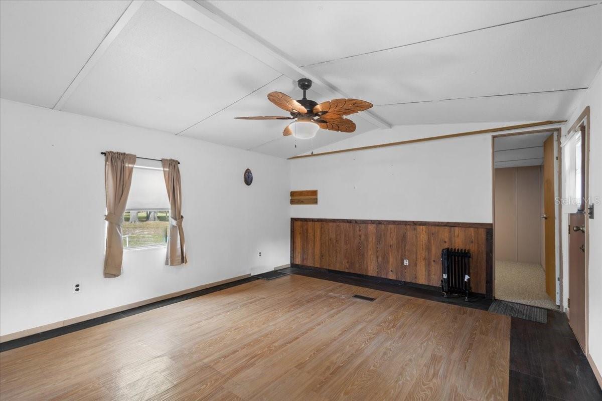 Image 24 of 38 For 3100 20th Street