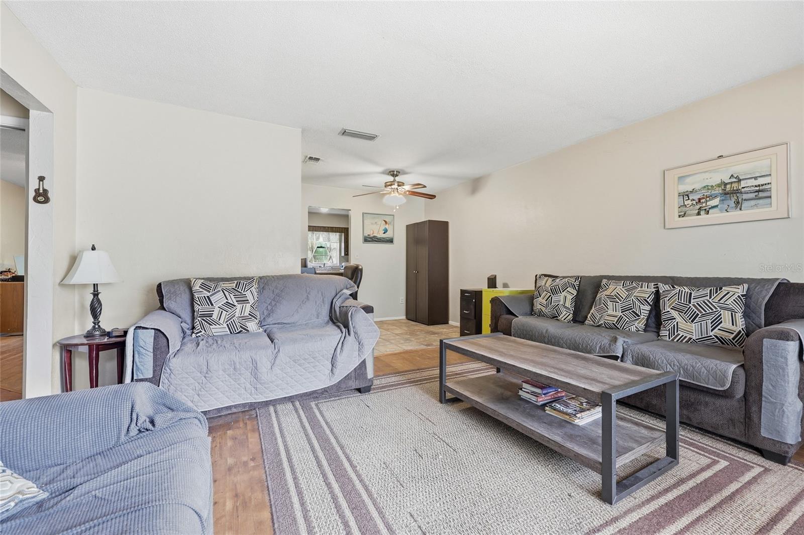 Image 5 of 18 For 2921 54th Avenue