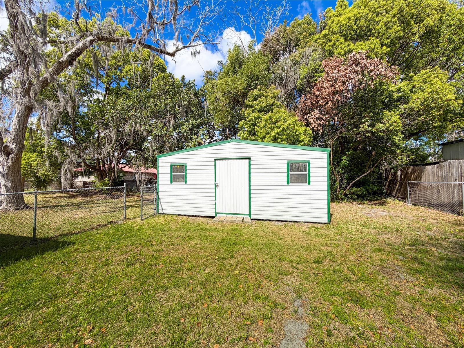 Image 10 of 44 For 615 Church Street