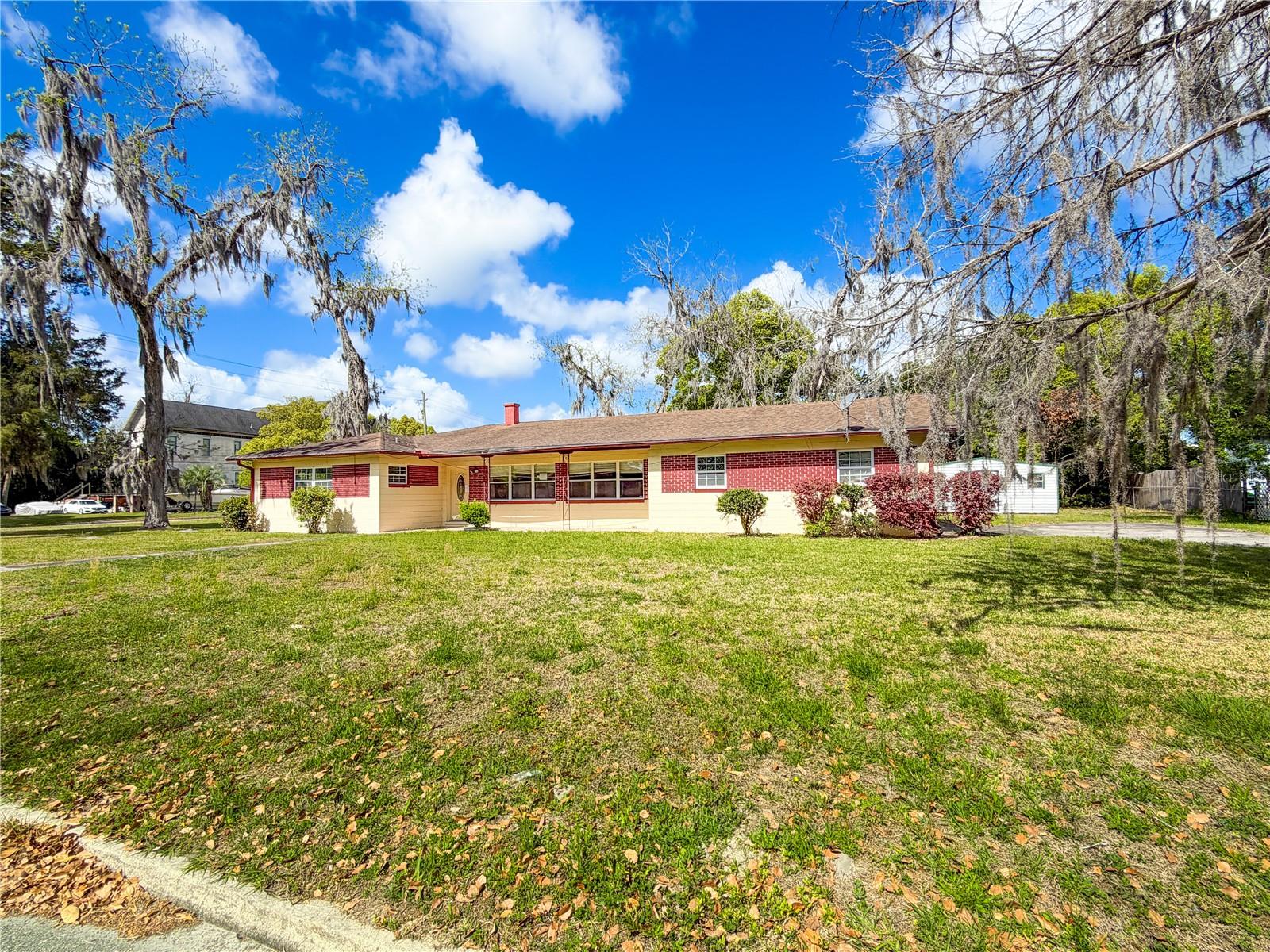 Image 2 of 44 For 615 Church Street