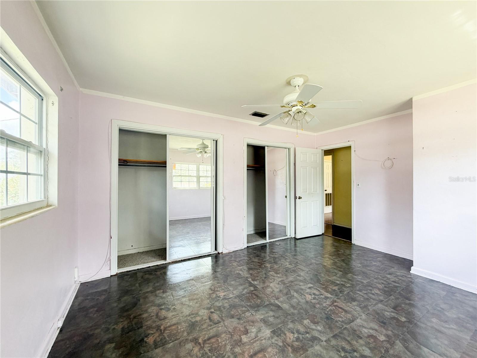 Image 27 of 44 For 615 Church Street