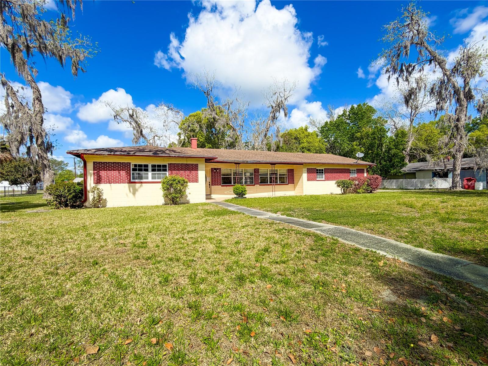 Image 4 of 44 For 615 Church Street