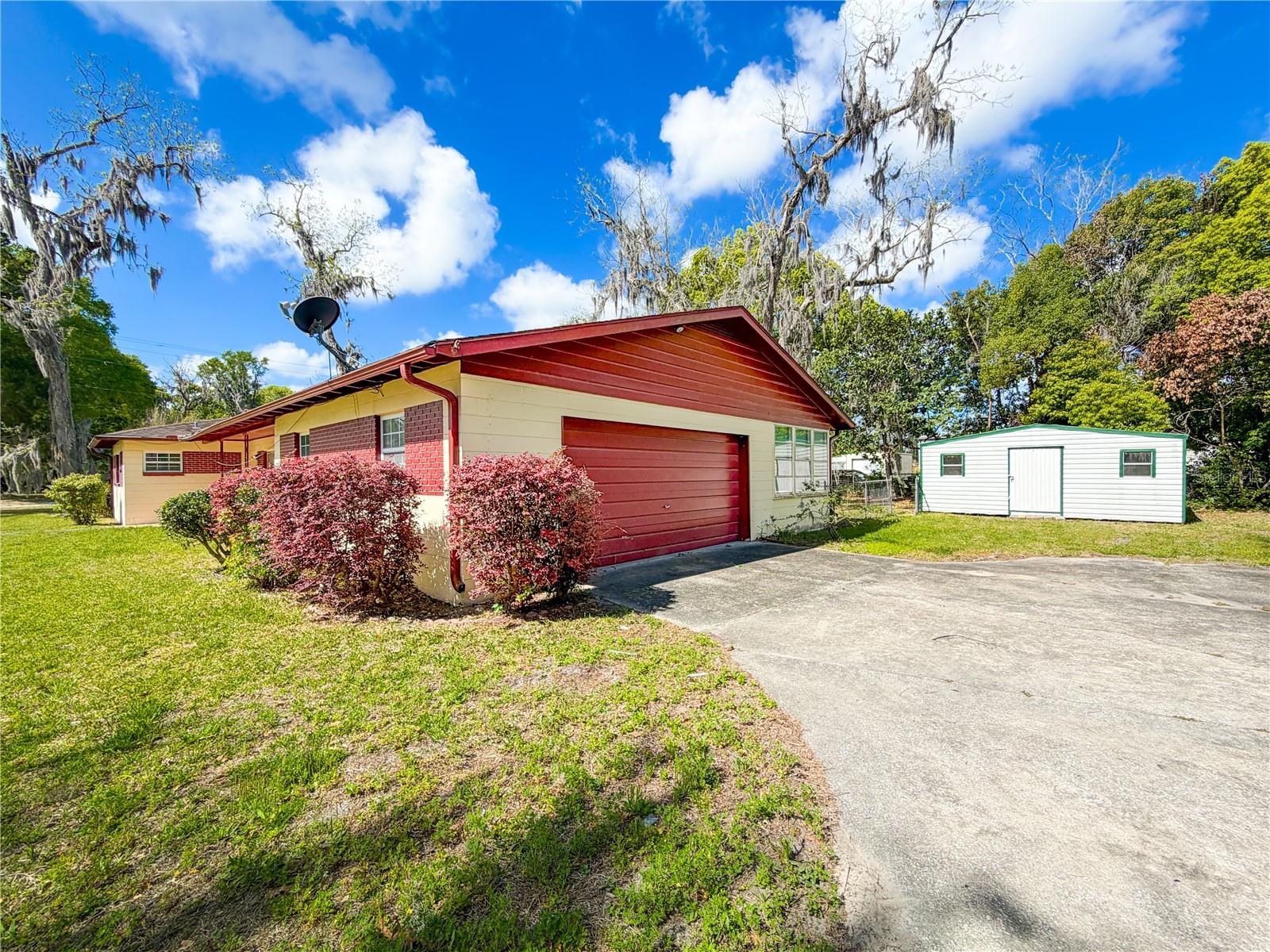 Image 9 of 44 For 615 Church Street