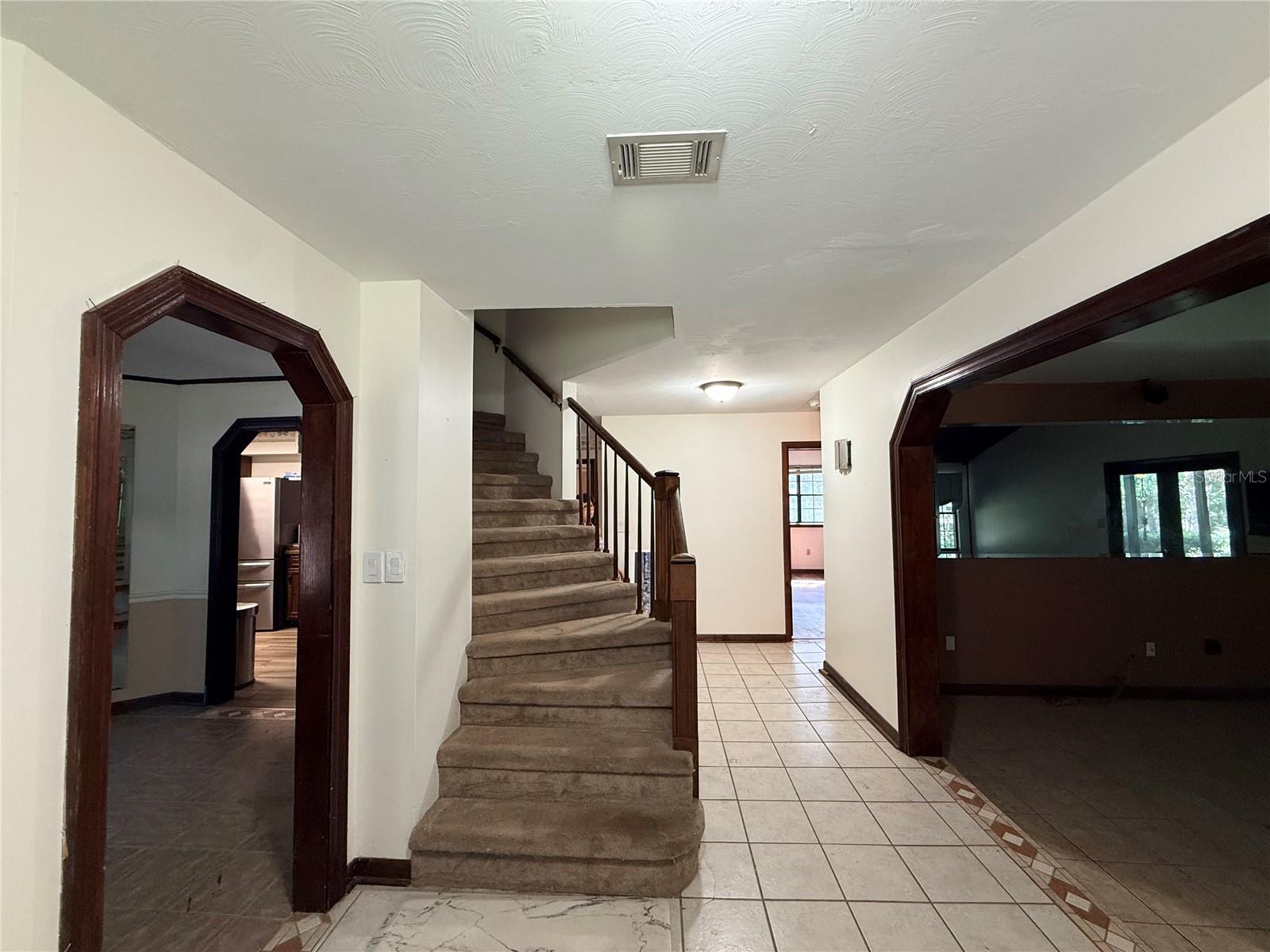 Image 5 of 25 For 6021 57th Way