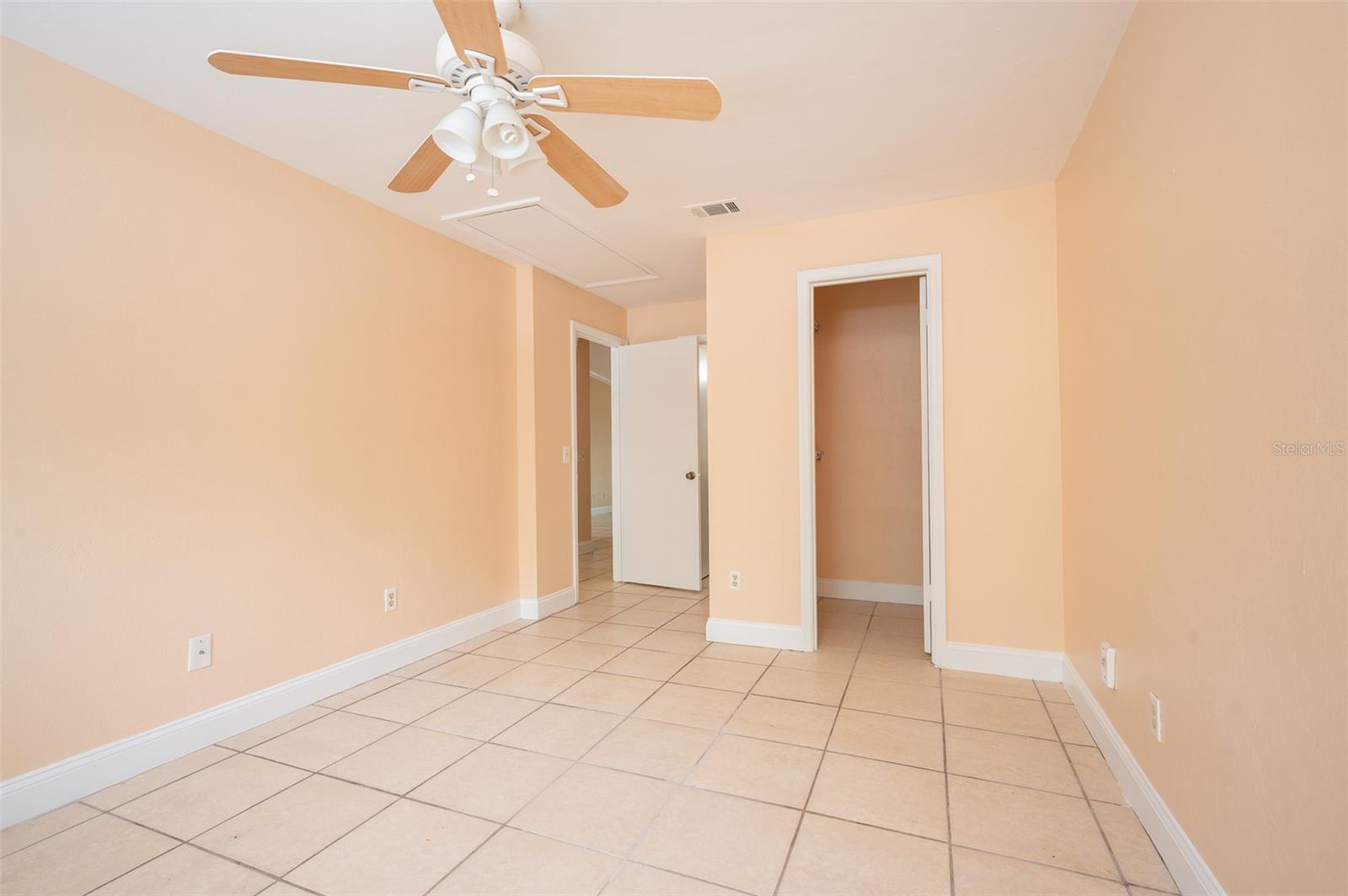 Image 11 of 17 For 3409 52nd Terrace