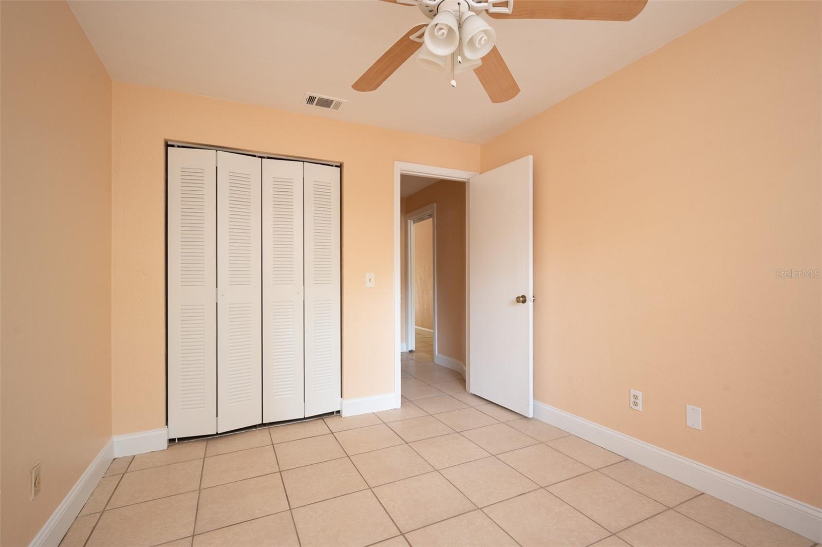 Image 14 of 17 For 3409 52nd Terrace