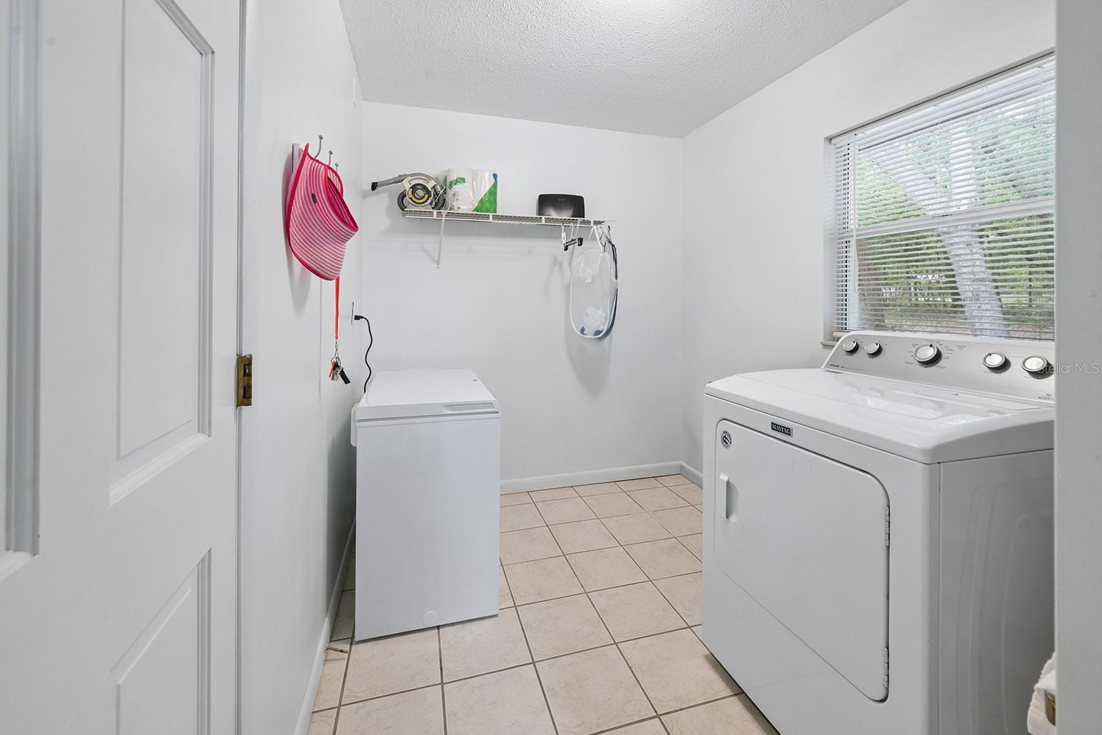 Image 14 of 30 For 102 Swans Nest Circle