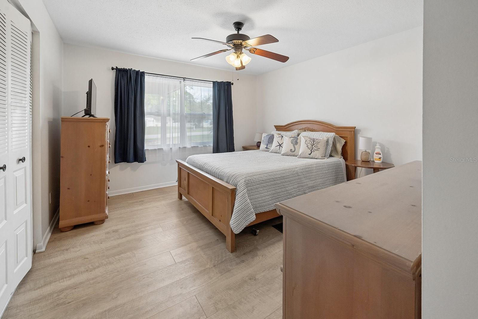 Image 15 of 30 For 102 Swans Nest Circle