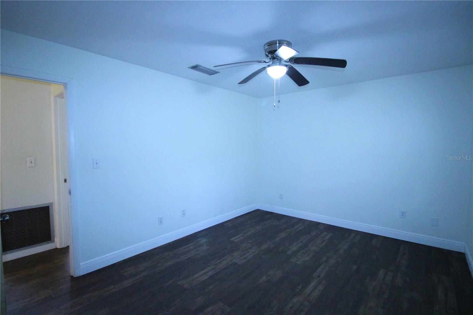 Image 14 of 16 For 4628 40th Terrace