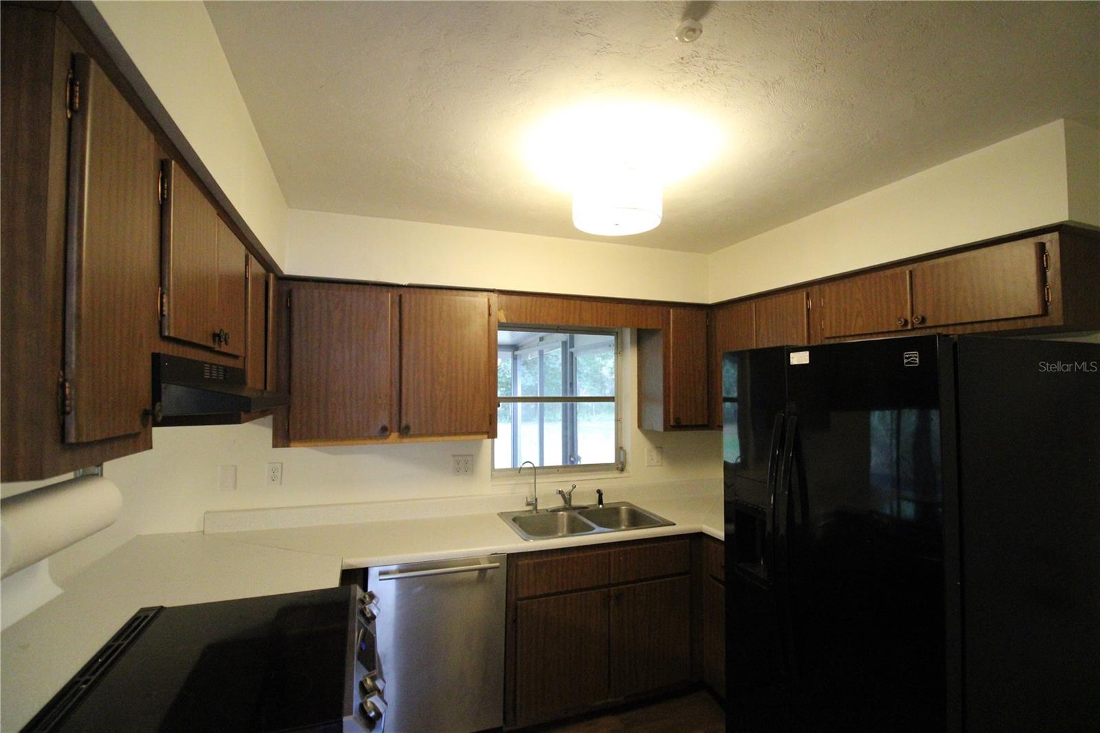 Image 2 of 16 For 4628 40th Terrace